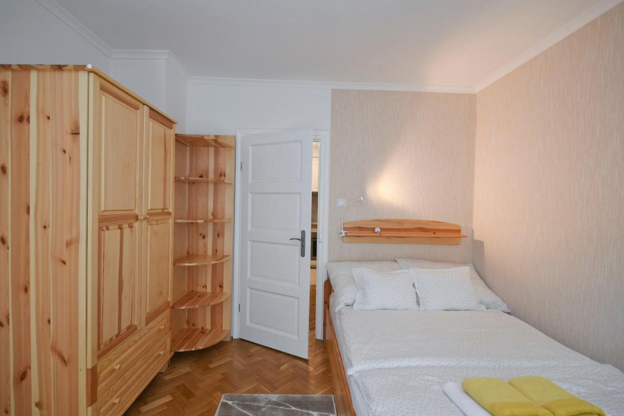 Vicente'S Apartment Eger Eksteriør billede